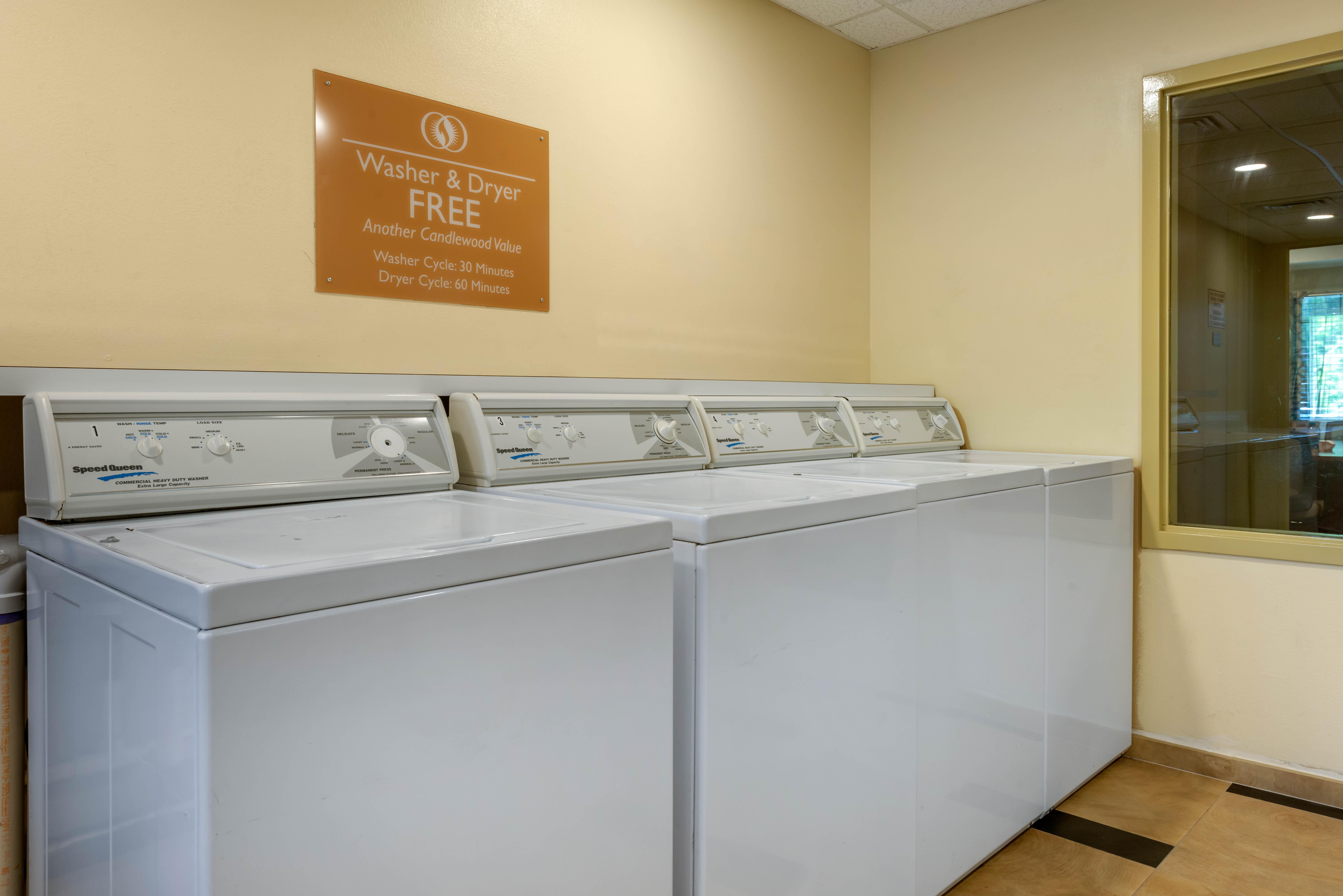 Candlewood Suites Fort Myers/Sanibel Gateway By Ihg Ngoại thất bức ảnh
